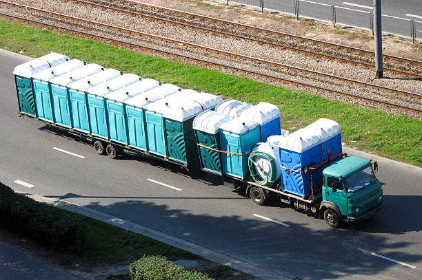 Best Porta potty delivery and setup  in Utica, OH